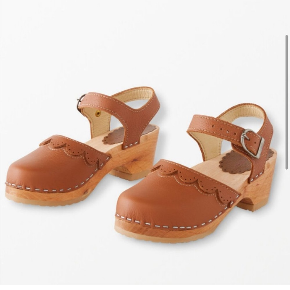 Hanna Andersson Mary Jane Clogs